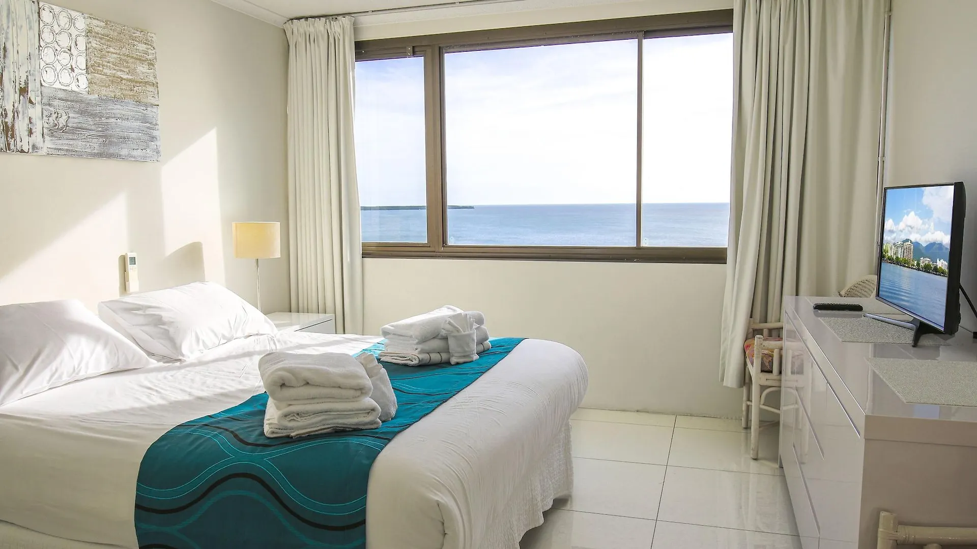 Cairns Aquarius Aparthotel