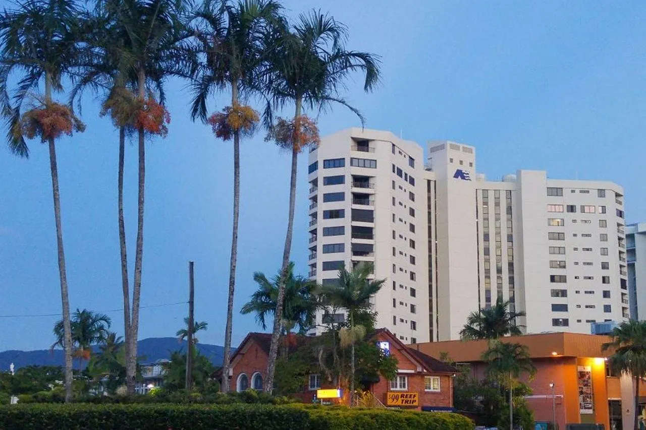 Aparthotel Cairns Aquarius