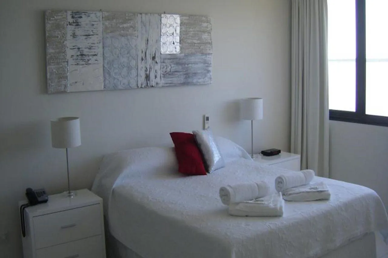 Cairns Aquarius Aparthotel