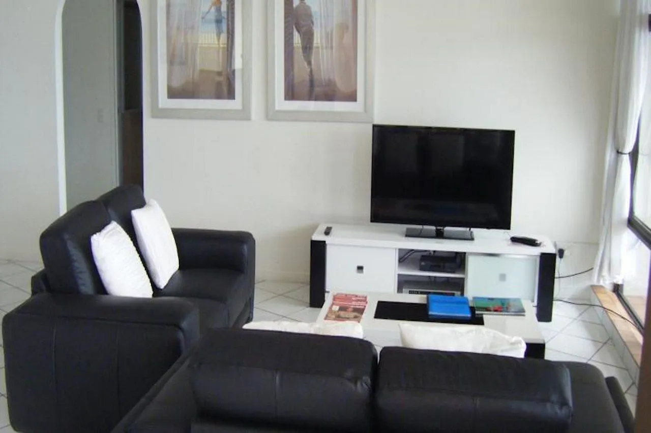 Cairns Aquarius Aparthotel